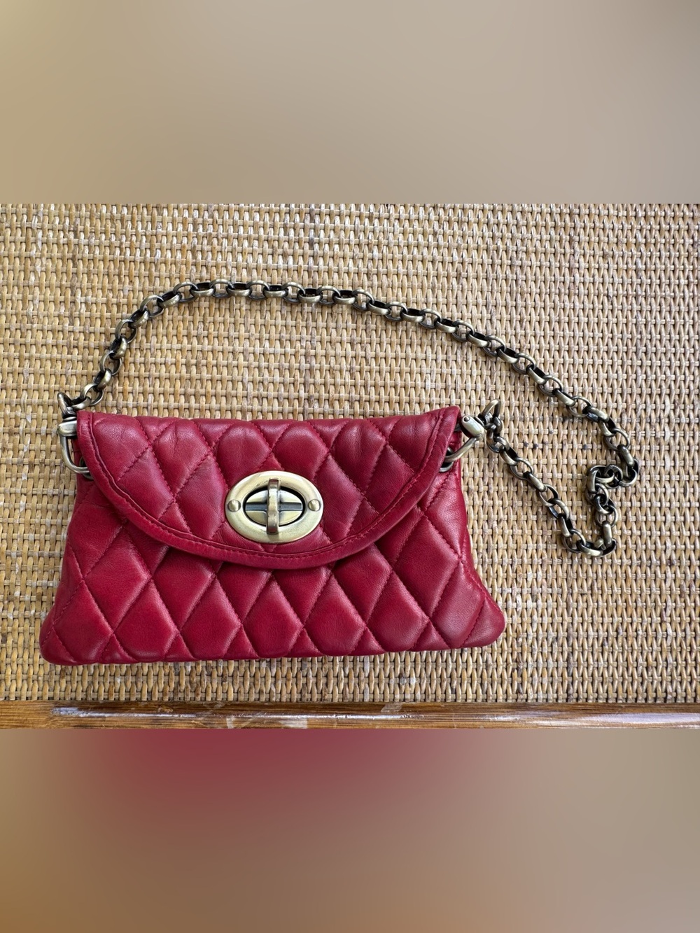 Carlos Mancini Quilted Red Leather Chain Shoulder Bag - Brand Unspecified